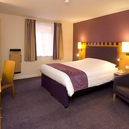 Premier Inn Bournemouth Central Eksteriør billede