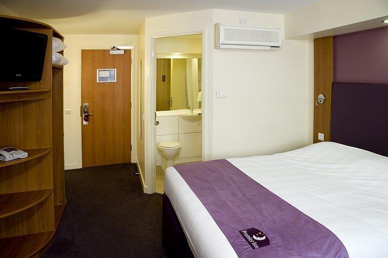 Premier Inn Bournemouth Central Værelse billede