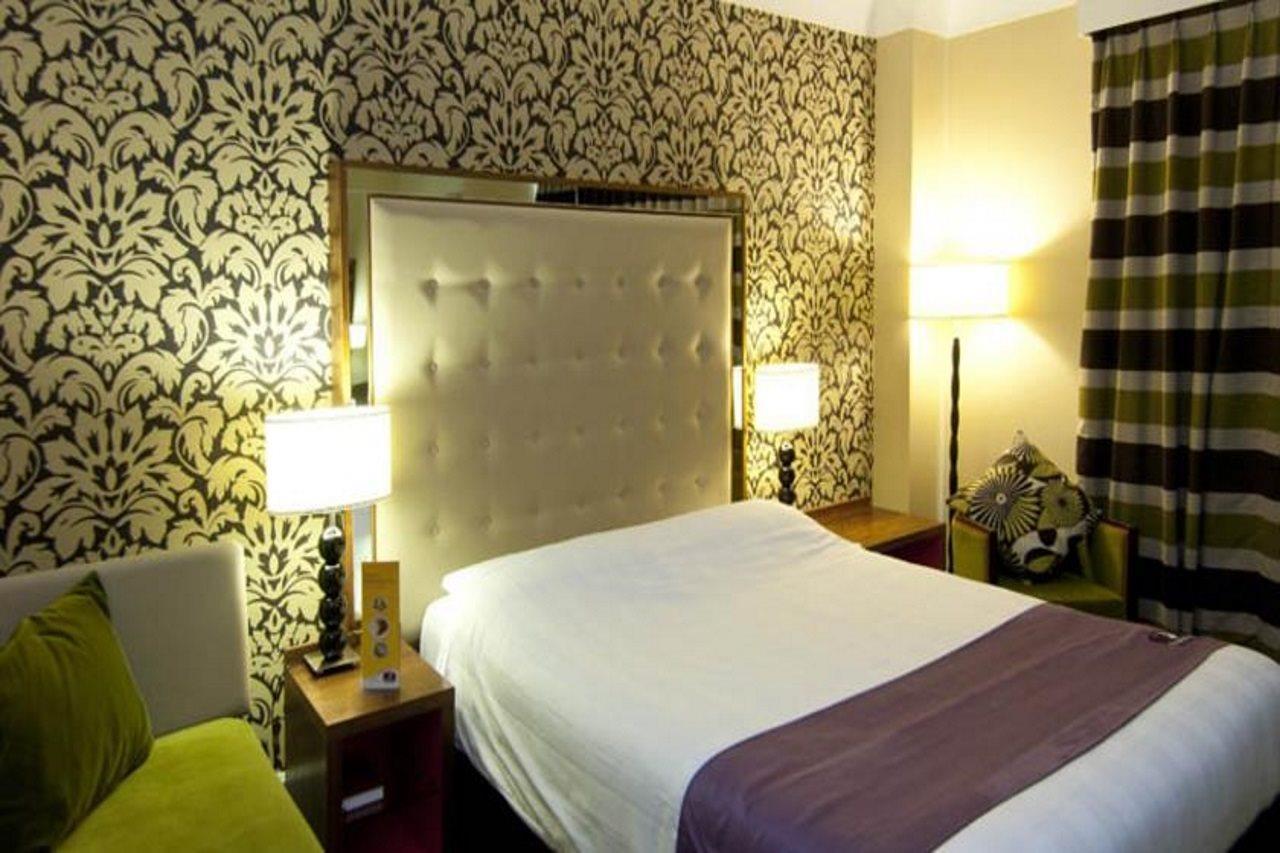 Premier Inn Bournemouth Central Eksteriør billede